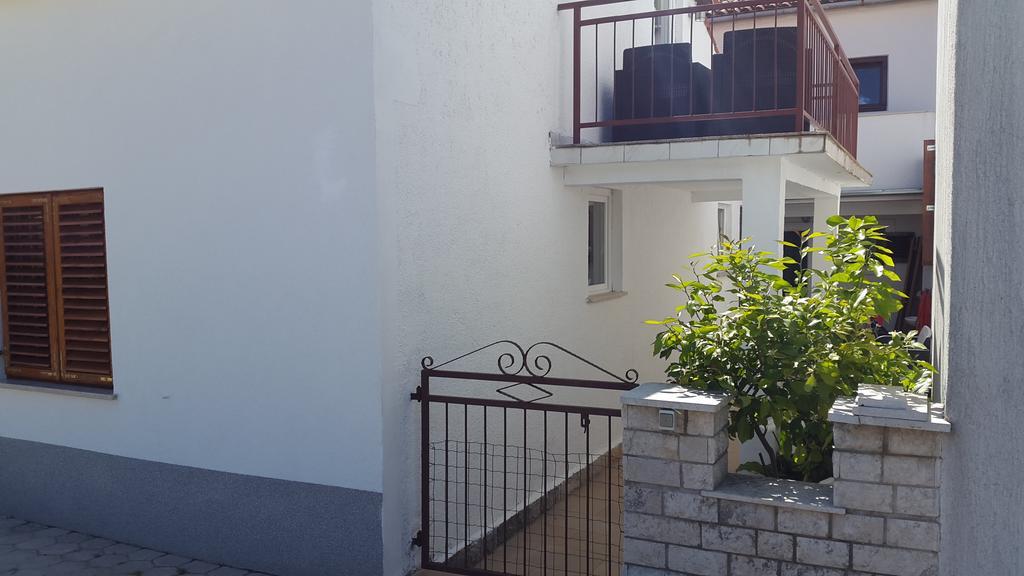 New Lux Apartman Kala بوريتش المظهر الخارجي الصورة